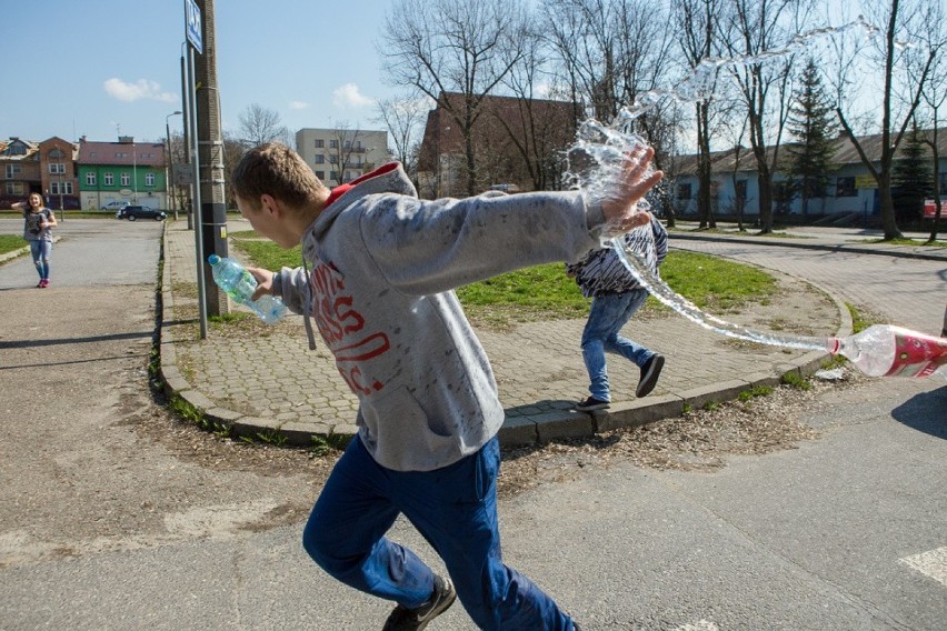 Tarnów. Kiedyś to był śmigus-dyngus [ARCHIWALNE ZDJĘCIA]     