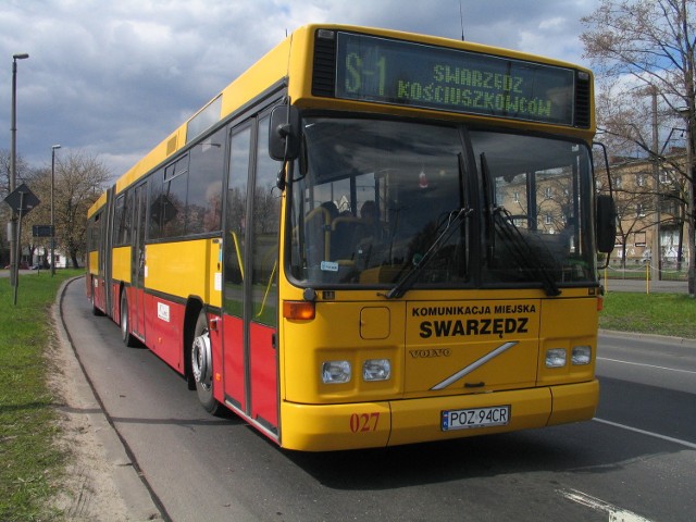 Autobus swarzędzkiej linii S1