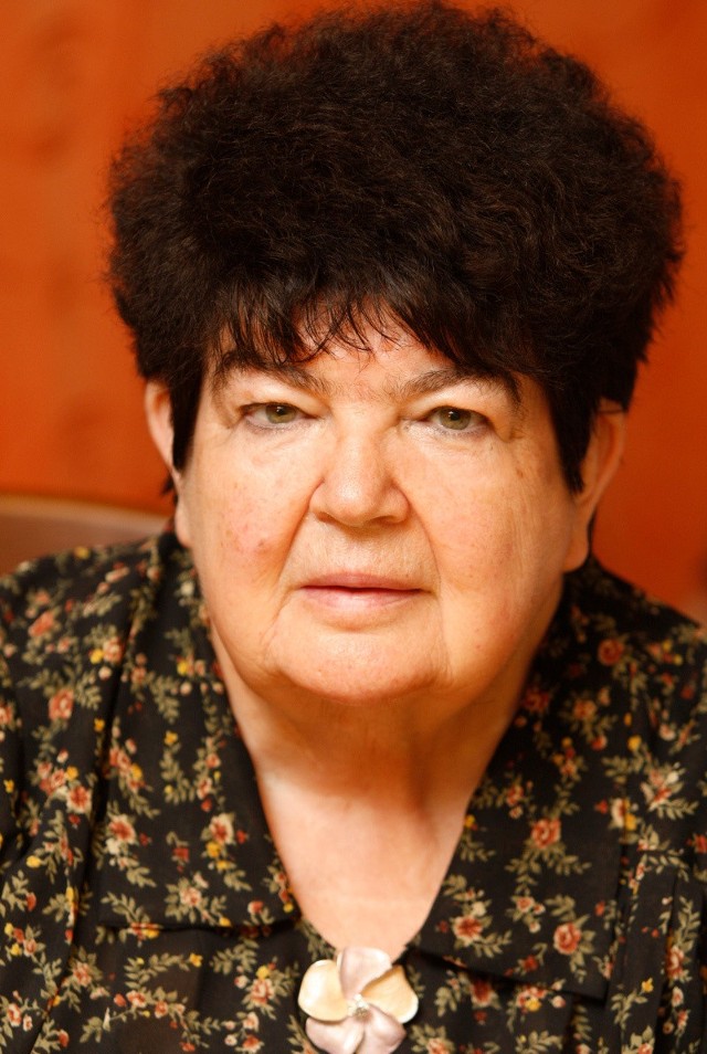 Profesor Elżbieta Gajewska
