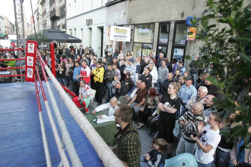 Gala Boksu na Mariackiej w obiektywie Arkadiusza Goli [ZDJĘCIA]