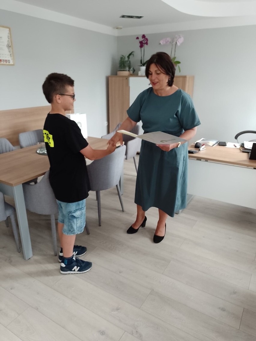 Gniezno. 11-letni Michał Ogórkiewicz z sukcesami na Ogólnopolskim Turnieju Wiedzy  Pożarniczej