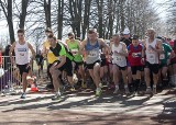 815 osób pobiegło w Czwartej Dysze do Maratonu (ZDJĘCIA)