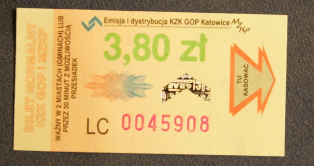 Nowy bilet po podwyżce w KZK GOP