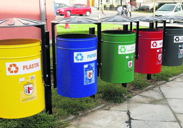 Od 1 lipca zacznie się rewolucja śmieciowa. Pojawią się m.in. kolorowe pojemniki na odpady