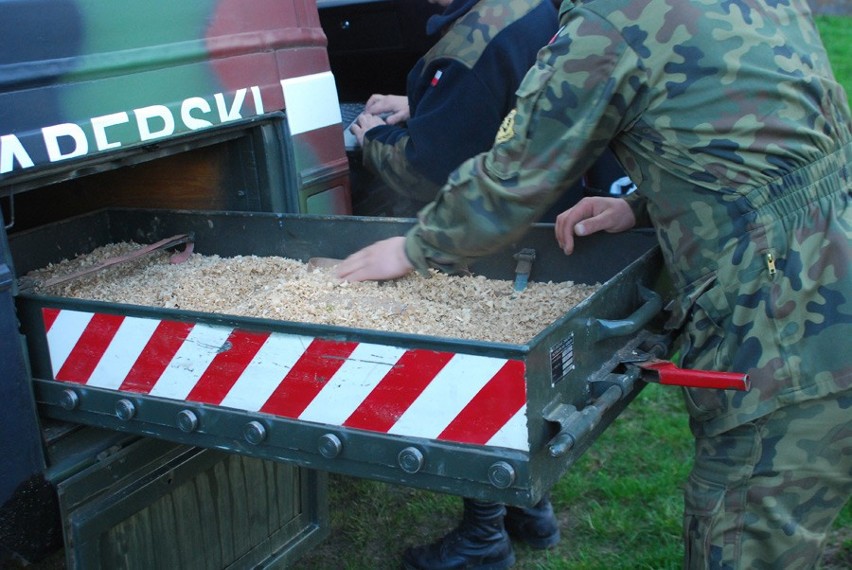 Lwówek Śląski: Niewybuch znaleziony w Niwnicach (ZDJĘCIA)