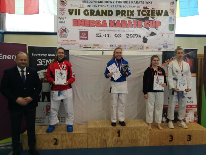 12 medali wywalczyli pleszewscy karatecy na Międzynarodowym Turnieju VII Grand Prix TCZEW – ENERGA KARATE CUP