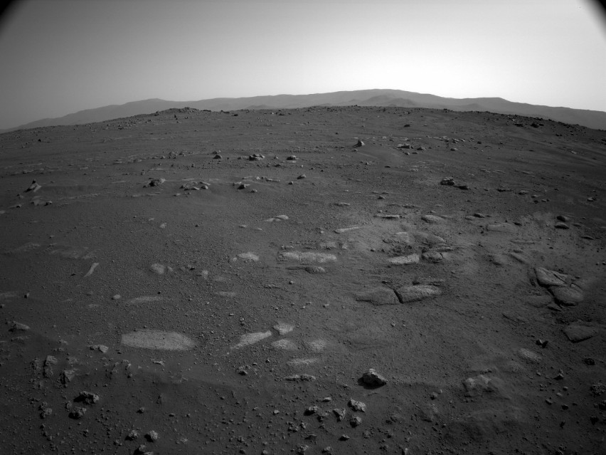 Mars - panorama 360 stopni. Taki widok stworzyło studio CinematicVR z Rzeszowa, wykorzystując najnowsze zdjęcia NASA