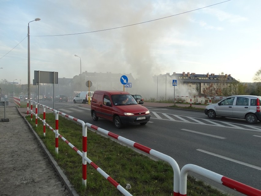 Pożar w Pubie Książęcy Ruda Śląska: Ogień trawił budynek od środka [ZDJĘCIA + WIDEO]