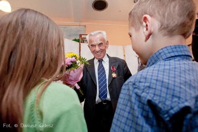 Stanisław Kowalski, najstarszy mieszkaniec Świdnicy. Na zdjęciu podczas swoich 105 urodzin