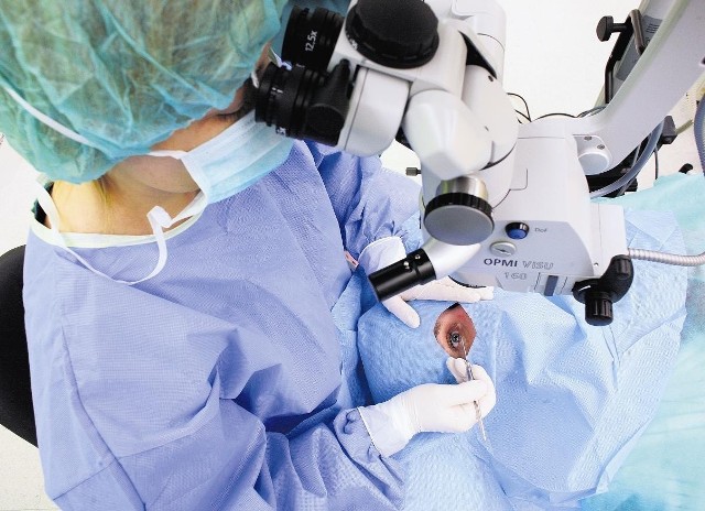 Do leczenia dziecięcych oczu potrzebny jest nie tylko okulista, ale i pediatra oraz anestezjolog