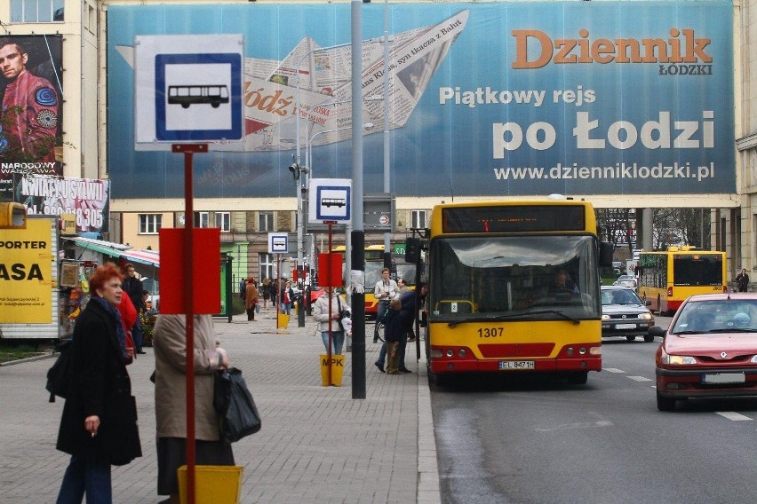 Autobusy przeniosły się z Węglowej pod Teatr Wielki