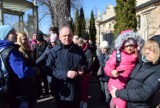 Uchodźcy z Ukrainy zwiedzali Kielce. Przyjechali do ośrodka Caritas z terenów objętych wojną (ZDJĘCIA)