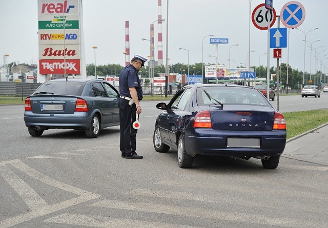 Drogówka łapała piratów i zapominalskich