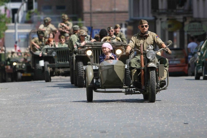 Zlot Pojazdów Militarnych w Bytomiu [ZDJĘCIA]