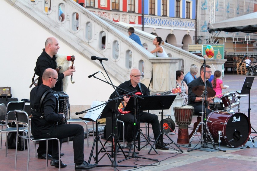 MUZA NA KWADRACIE - tym razem "Muzyczny Miszmasz na Akordeon i Piszczały"