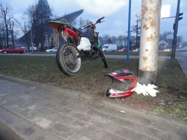 Nowy Sącz: 18-letni motocyklista zginął w wypadku [ZDJĘCIA]