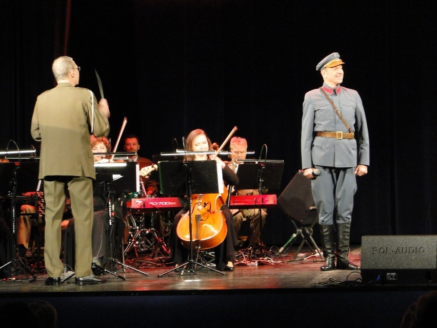 Niezwykły koncert Reprezentacyjnego Zespołu Artystycznego Wojska Polskiego w Radomiu. Zobacz zdjęcia