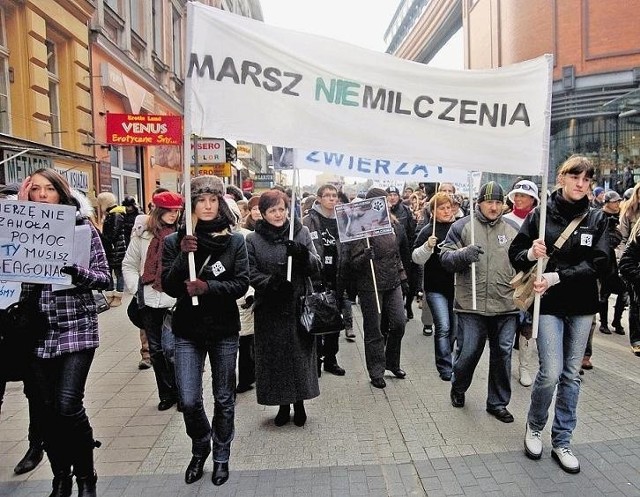 Przez centrum Poznania przeszło w marszu 300 osób