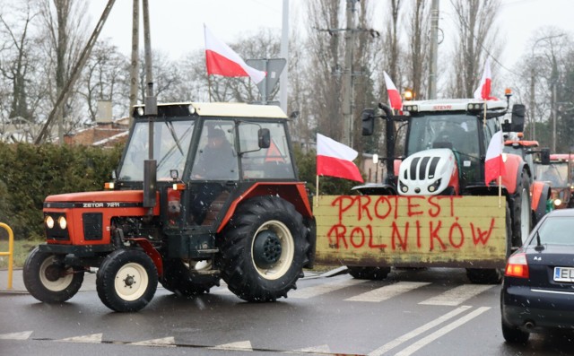 Tak wyglądał ostatni protest rolników w Łęczycy --> ZDJĘCIA