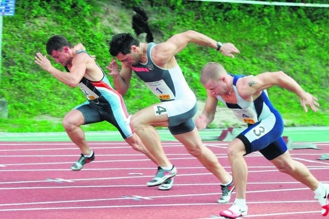 W biegu sprinterskim pobiegnie Łukasz Chyła (w środku)
