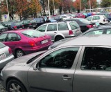 Mniejszy parking przy dworcu Łódź-Widzew