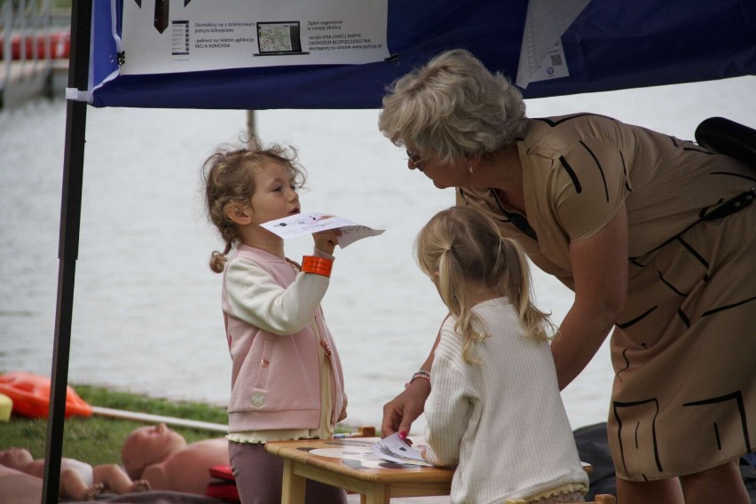 Plaża nad Jeziorem Mierzyńskim i akcja „Kręci mnie...