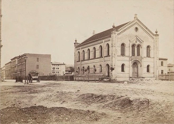 Stara Synagoga przed rozbudową przy Grundmannstraße (dziś 3...
