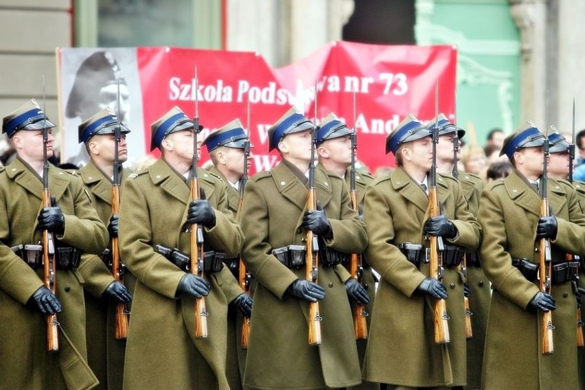 11 listopada Wrocław świętował i manifestował (ZDJĘCIA)