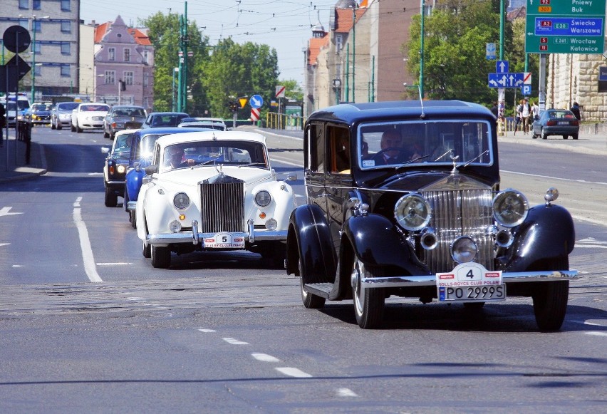 Rolls Royce'y na ulicach Poznania ZDJĘCIA I FILM