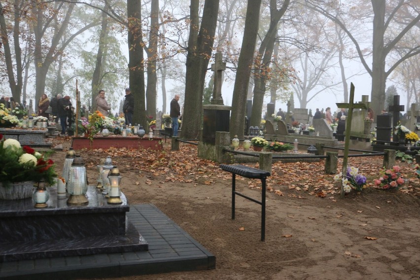 Wszystkich Świętych na cmentarzu w Goszewie