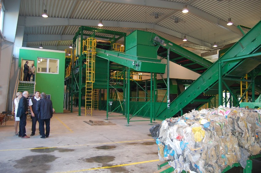 Oficjalne otwarcie ZZO w Sierznie, czyli gospodarowanie śmieciami na miarę XXI wieku