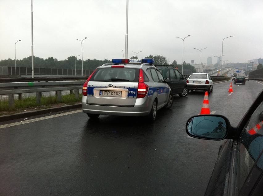 Katowice: Wypadek na zjeździe z DK 86 na A4 [ZDJĘCIA]
