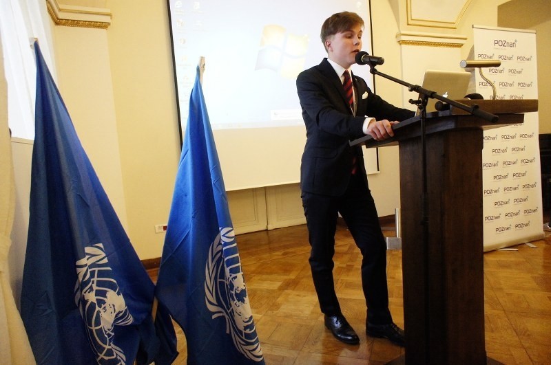 W Poznaniu odbywają się obrady ONZ - Poznań Model United Nations 2013 [ZDJĘCIA]