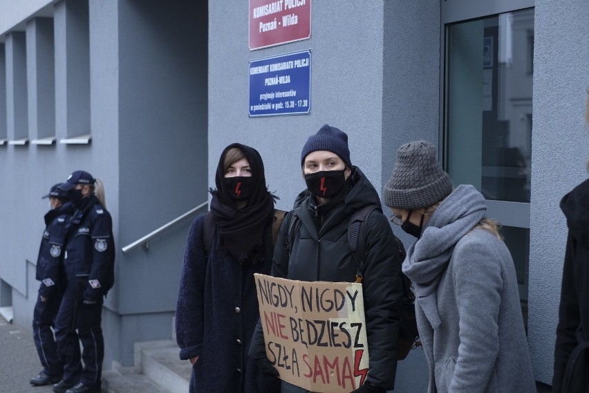 Przed komisariatem Wilda trwał protest solidarnościowy