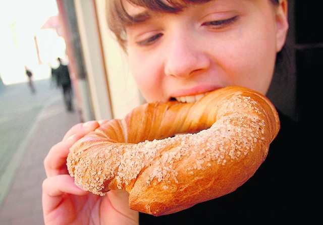Ci, którzy uwielbiają smak krakowskich obwarzanków, muszą się liczyć ze zwiększeniem wydatków