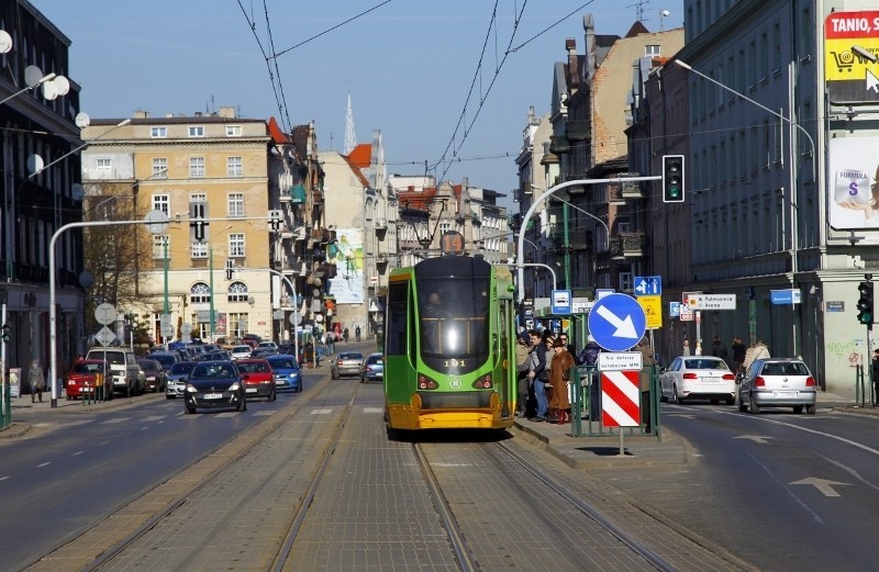 Głogowska może być zwężona o jeden pas w każdą stronę