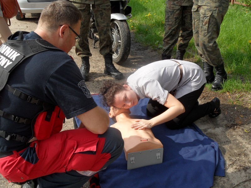 Lubliniec: Policja, ratownicy medyczni i mundurówka kontrolowali kierowców