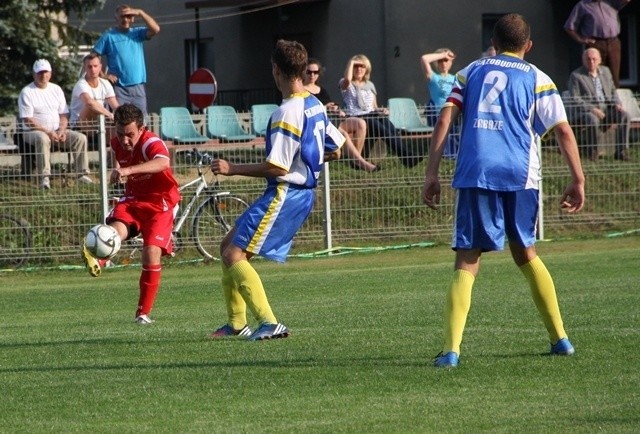 Cztery bramki nakielskiego Orła w meczu z MKS Zabrze-Kończyce 4:2