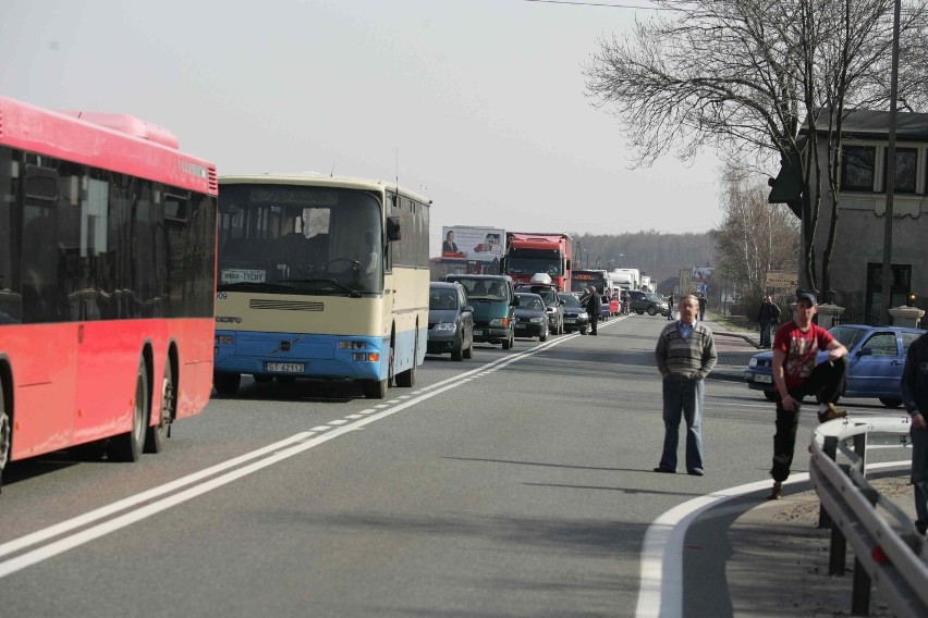 Pożar autobusu w Mikołowie