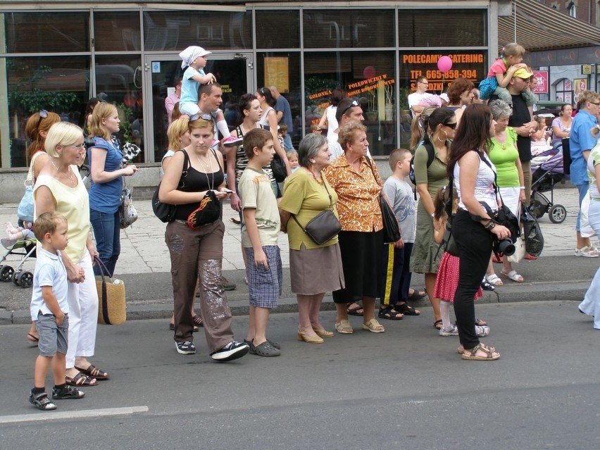 Parada Smerfów w Katowicach [ZDJĘCIA]