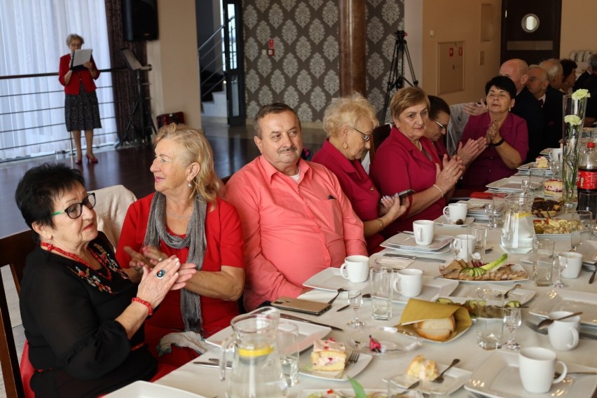 Dzień Seniora świętowali członkowie Polskiego Związku Emerytów, Rencistów i Inwalidów w Radomsku. ZDJĘCIA