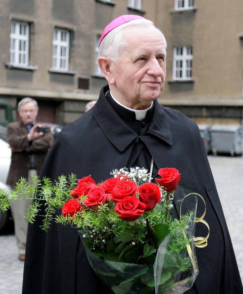 Abp Damian Zimoń odchodzi na emeryturę [ZDJĘCIA]