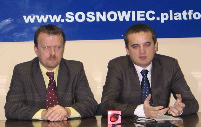Tomasz Jamrozy i Arkadiusz Chęciński podczas konferencji Platformy