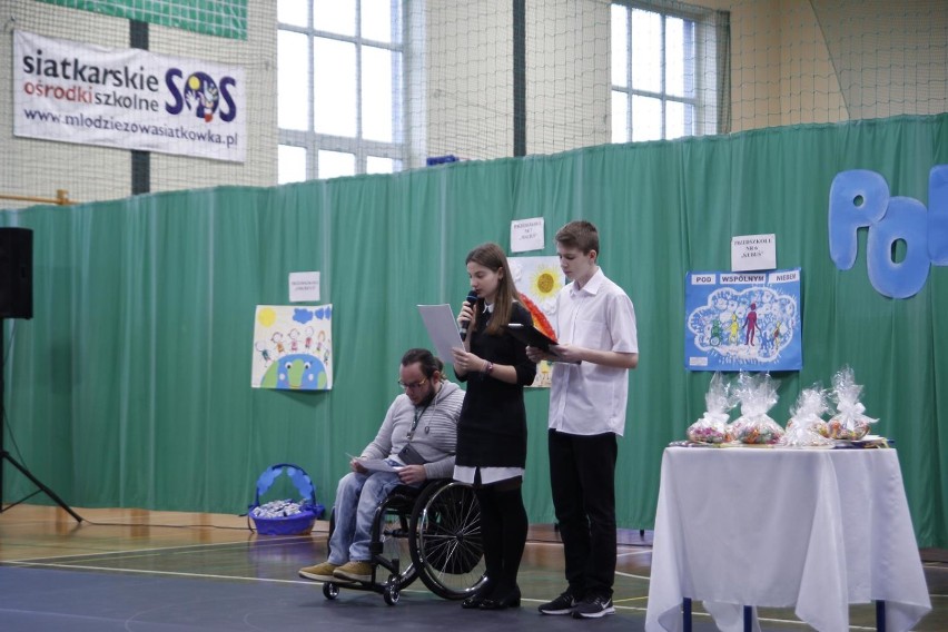 Międzynarodowy Dzień Osób Niepełnosprawnych w szkole na Parcelkach w Krotoszynie [ZDJĘCIA]