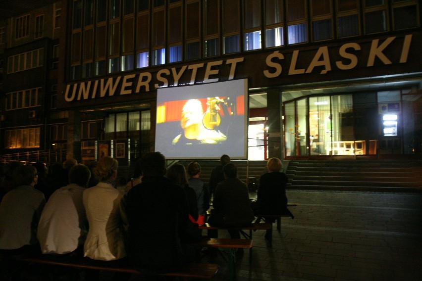 Kino pod chmurką tym razem na Bankowej w Katowicach