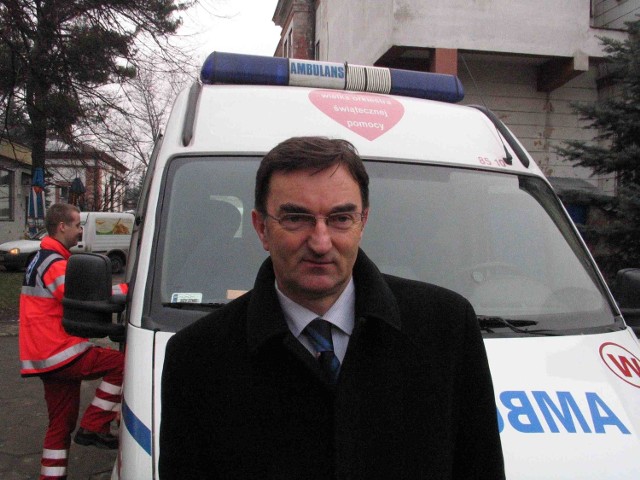 Dyrektor szpitala Antoni Juraszek jest zwolennikiem wyodrębnienia pogotowia ratunkowego