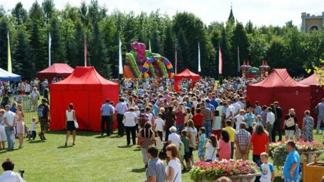 Piknik z mamą i tatą