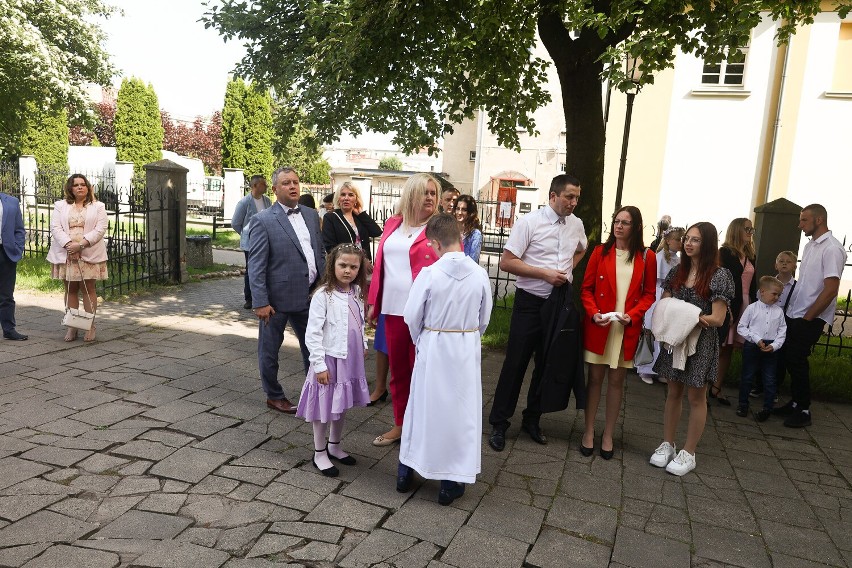I Komunia Święta w parafii świętego Krzyża w Lesznie 21 maja 2023