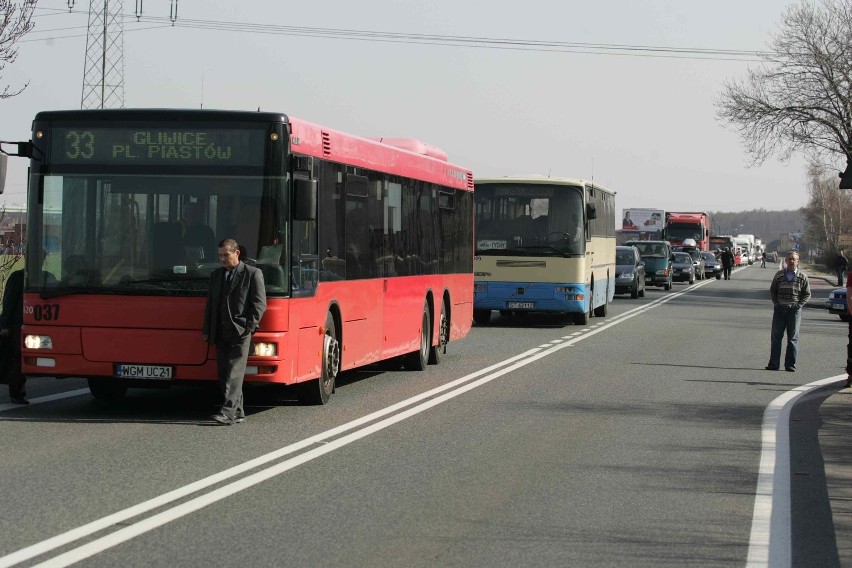 Pożar autobusu w Mikołowie