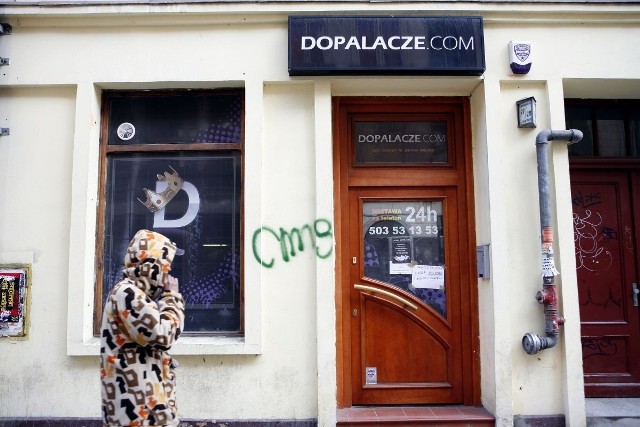 We Wrocławiu zamknięto sześć sklepów z dopalaczami
